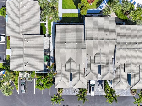 1028 Jeffery Street, Boca Raton FL 33487