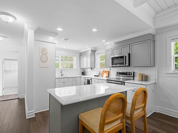 521 Ardmore Road, West Palm Beach FL 33401