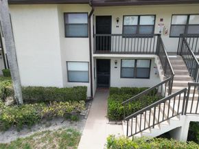 7673 Tahiti Ln 105, Lake Worth FL 33467