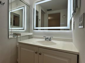 7673 Tahiti Ln 105, Lake Worth FL 33467