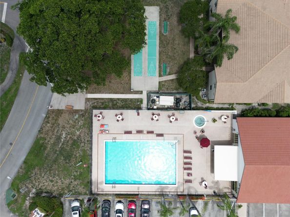 7673 Tahiti Ln 105, Lake Worth FL 33467