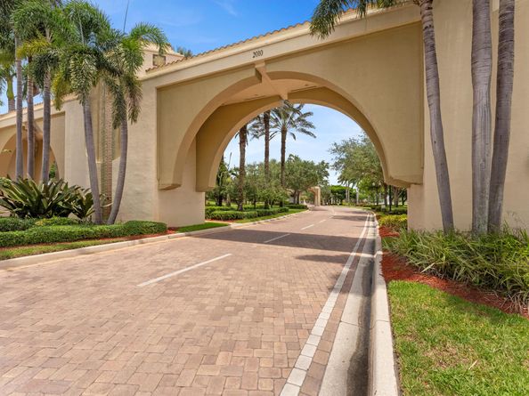 2854 Bellarosa Circle, Royal Palm Beach FL 33411