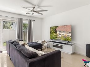 2721 NW 13th St, Pompano Beach FL 33069