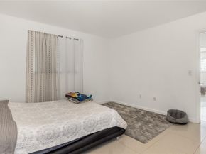 2721 NW 13th St, Pompano Beach FL 33069