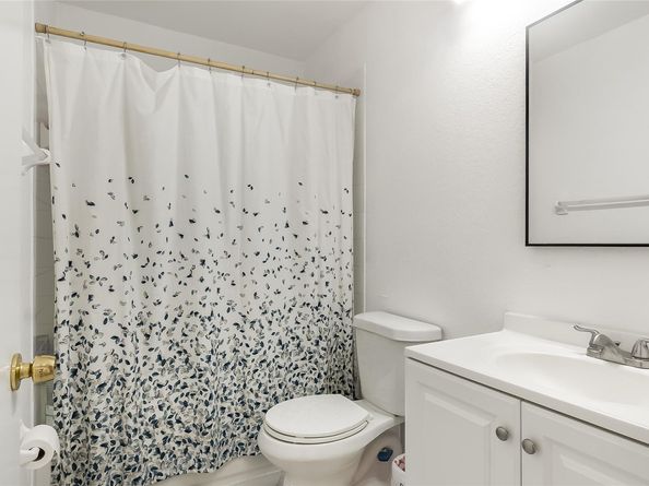 2721 NW 13th St, Pompano Beach FL 33069