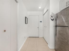 2721 NW 13th St, Pompano Beach FL 33069
