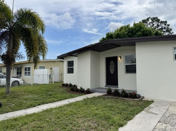 1218 NW 13th Ct, Fort Lauderdale FL 33311