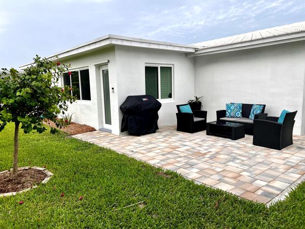130 NW 10th Court, Boynton Beach FL 33426