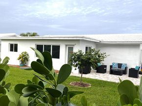 130 NW 10th Court, Boynton Beach FL 33426