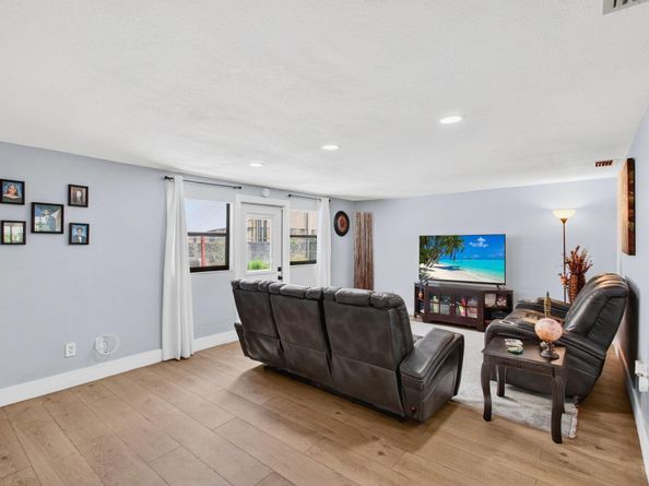 826 Cochran Drive, Lake Worth Beach FL 33461