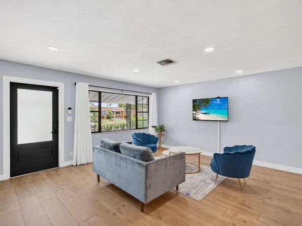 826 Cochran Drive, Lake Worth Beach FL 33461