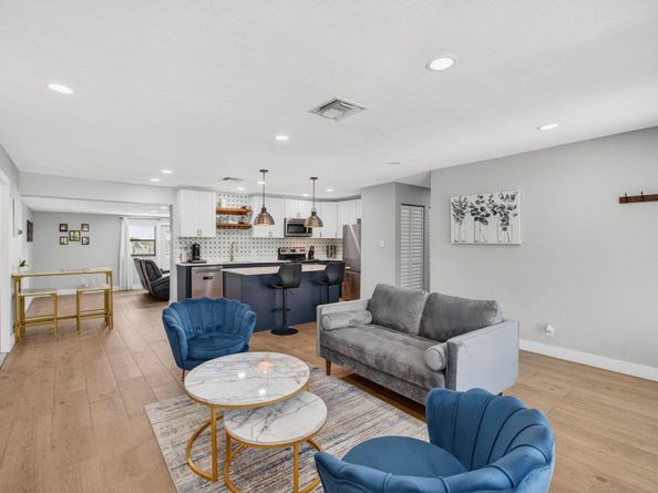 826 Cochran Drive, Lake Worth Beach FL 33461