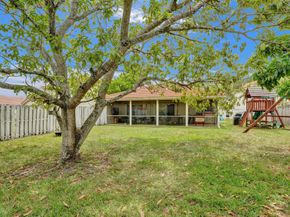 13525 NW 5th Ct, Plantation FL 33325
