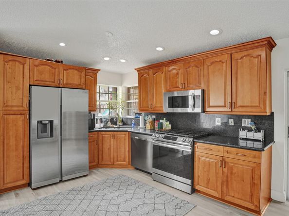 13525 NW 5th Ct, Plantation FL 33325