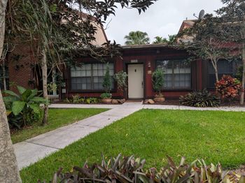 2904 N 35th Terrace