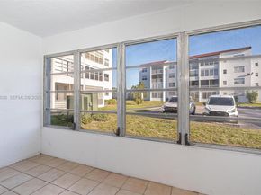 2860 Somerset Drive 101K, Lauderdale Lakes FL 33311