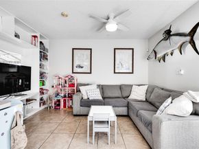 1540 NE 47th St, Oakland Park FL 33334