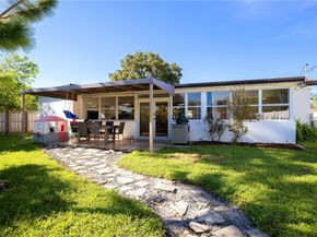 1540 NE 47th St, Oakland Park FL 33334