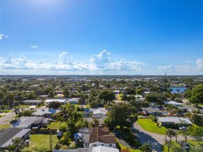 1540 NE 47th St, Oakland Park FL 33334