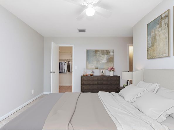 2002 SW Natura Blvd D, Deerfield Beach FL 33441