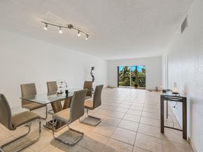 3010 NE 16th Ave 405, Oakland Park FL 33334