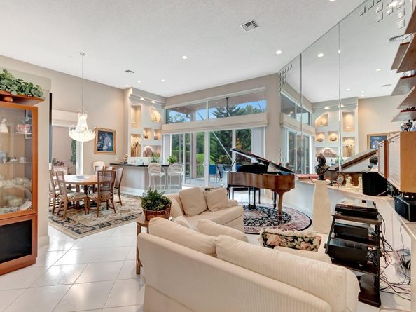 6429 Three Lakes Lane, Boynton Beach FL 33437