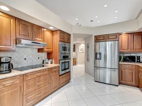6429 Three Lakes Lane, Boynton Beach FL 33437