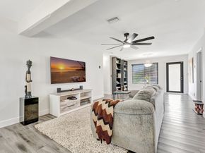 6275 Lakeshore Dr, Margate FL 33063
