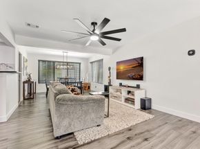 6275 Lakeshore Dr, Margate FL 33063