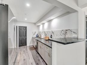 6275 Lakeshore Dr, Margate FL 33063