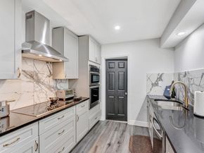 6275 Lakeshore Dr, Margate FL 33063