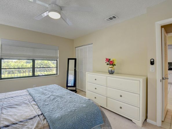 18 Westgate Lane 18f, Boynton Beach FL 33436