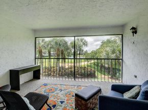 18 Westgate Lane 18f, Boynton Beach FL 33436
