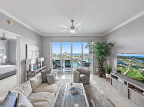 2640 Lake Shore Drive 2215, Riviera Beach FL 33404