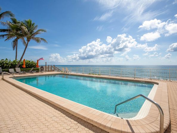 4200 S Ocean Boulevard 503, South Palm Beach FL 33480