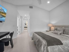 7869 Travlers Tree Dr, Boca Raton FL 33433