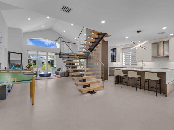 7869 Travlers Tree Dr, Boca Raton FL 33433