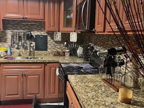 2500 Coral Springs Dr 202, Coral Springs FL 33065
