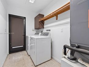 10124 SW 130th Terrace, Miami FL 33176
