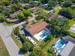 10124 SW 130th Terrace, Miami FL 33176