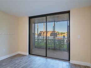 1100 Colony Point Circle 105, Pembroke Pines FL 33026