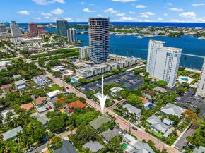 1701 S Olive Avenue, West Palm Beach FL 33401