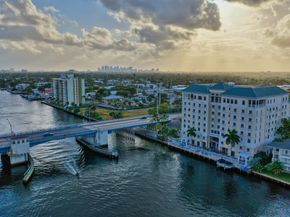 3233 NE 32nd Ave 801, Fort Lauderdale FL 33308