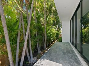 1401 NE 16th Avenue, Fort Lauderdale FL 33304