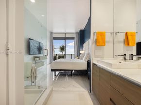 460 NE 28th Street 4002, Miami FL 33137
