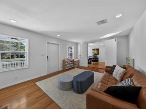 1001 SE 10th Street, Fort Lauderdale FL 33316