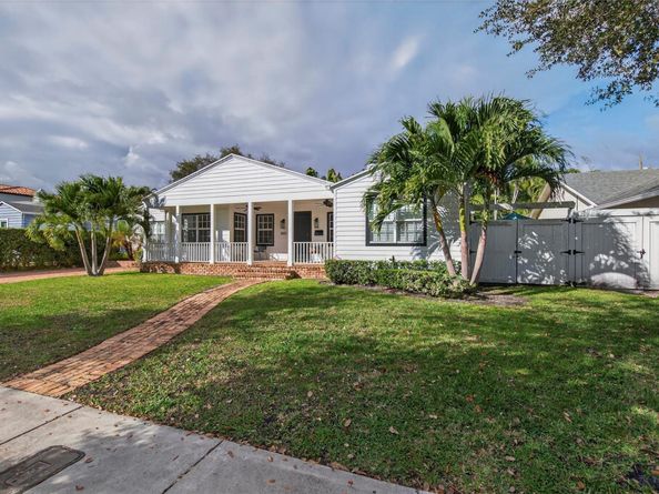 1001 SE 10th Street, Fort Lauderdale FL 33316