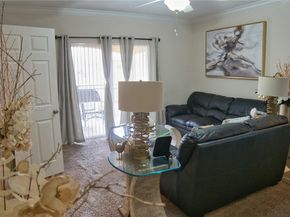 215 SW 117th Terrace 14304, Pembroke Pines FL 33025