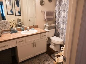 215 SW 117th Terrace 14304, Pembroke Pines FL 33025