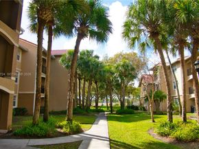 215 SW 117th Terrace 14304, Pembroke Pines FL 33025
